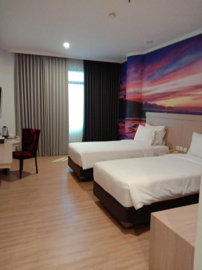เซีย ซันโน จาการ์ตา Hotel ภายนอก รูปภาพ