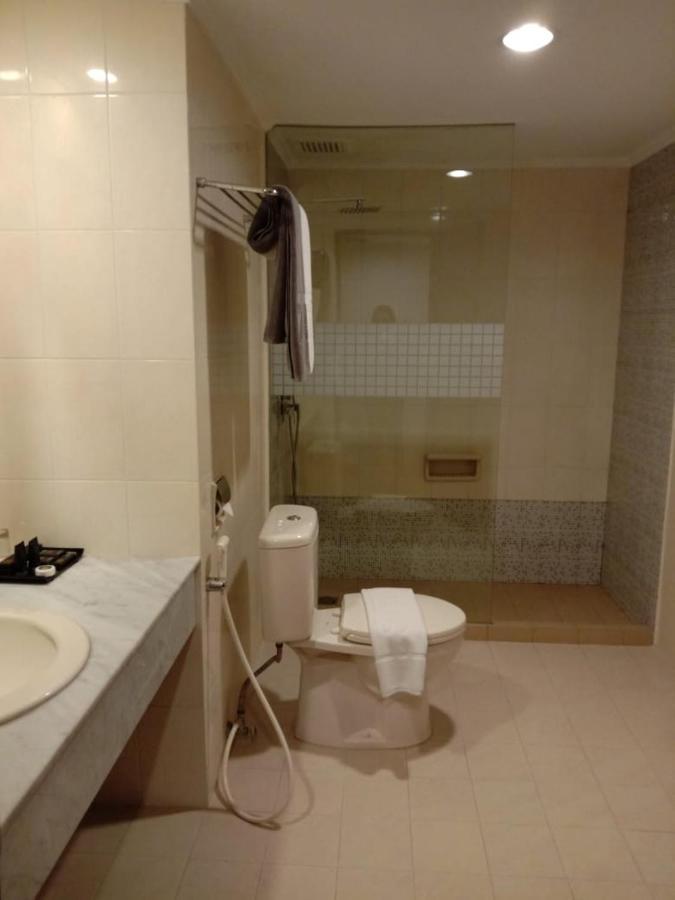 เซีย ซันโน จาการ์ตา Hotel ภายนอก รูปภาพ